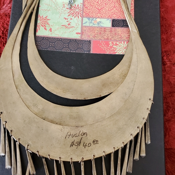 Vintage Avalon statement dangle necklace - Picture 5 of 8